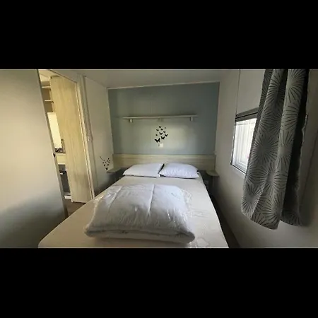 Mobilhome Trigano Au Les Charmettes Emplacement Calme Parque de Campismo Les Mathes
